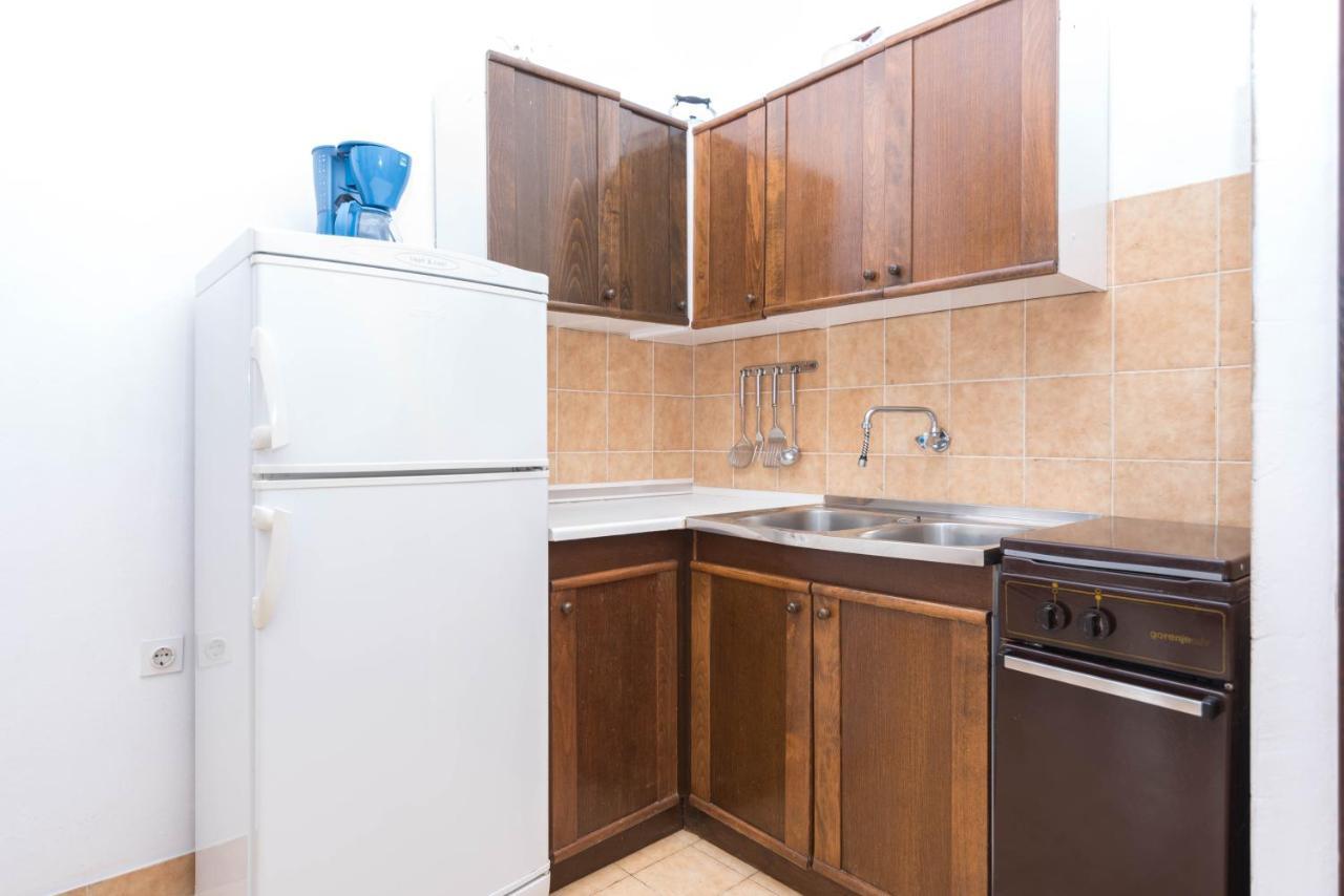 Apartments Salis Đảo Pag Ngoại thất bức ảnh
