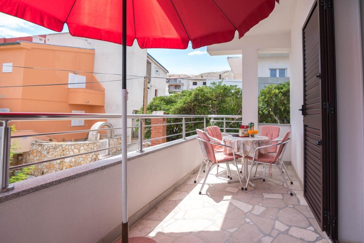 Apartments Salis Đảo Pag Ngoại thất bức ảnh