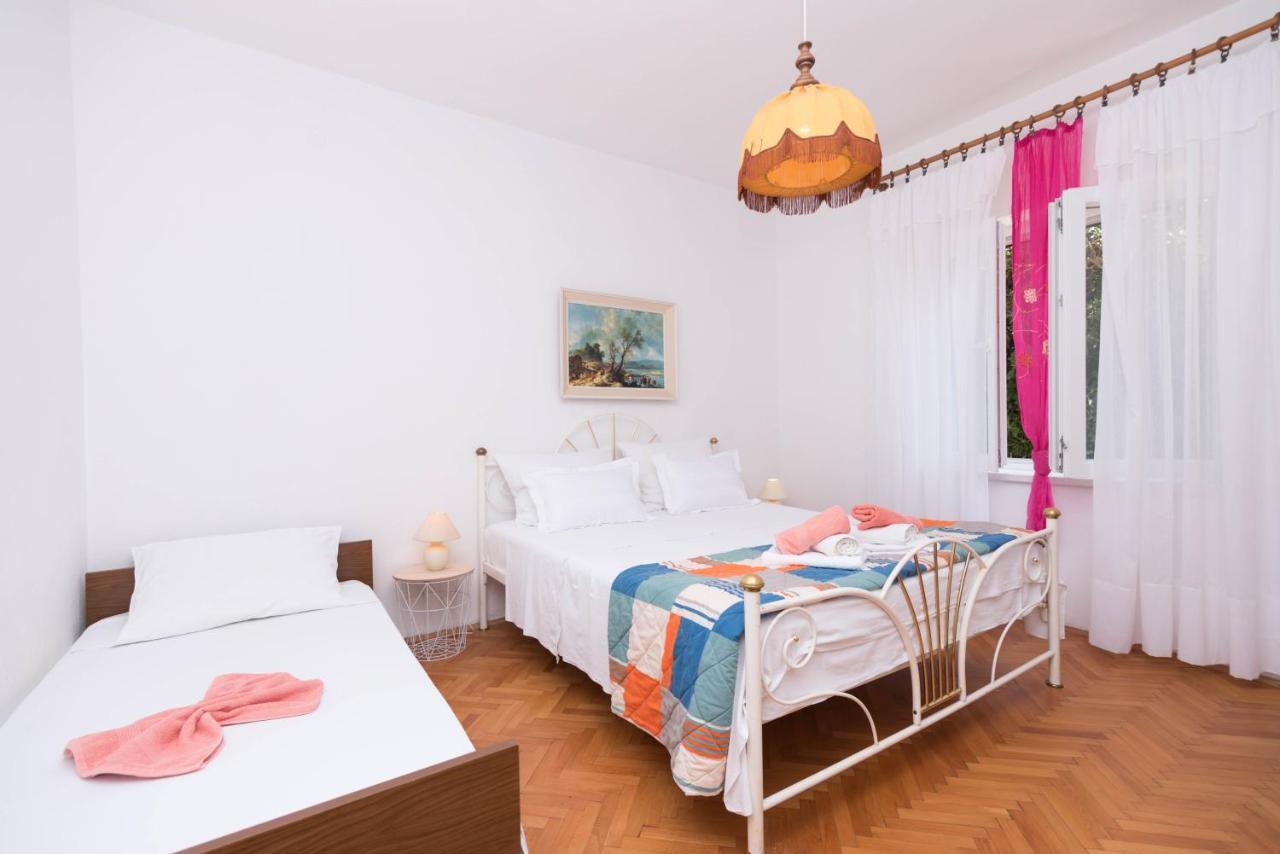 Apartments Salis Đảo Pag Ngoại thất bức ảnh